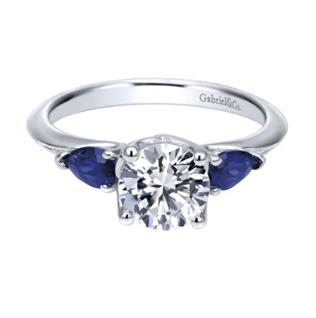 sapphire engagement ring