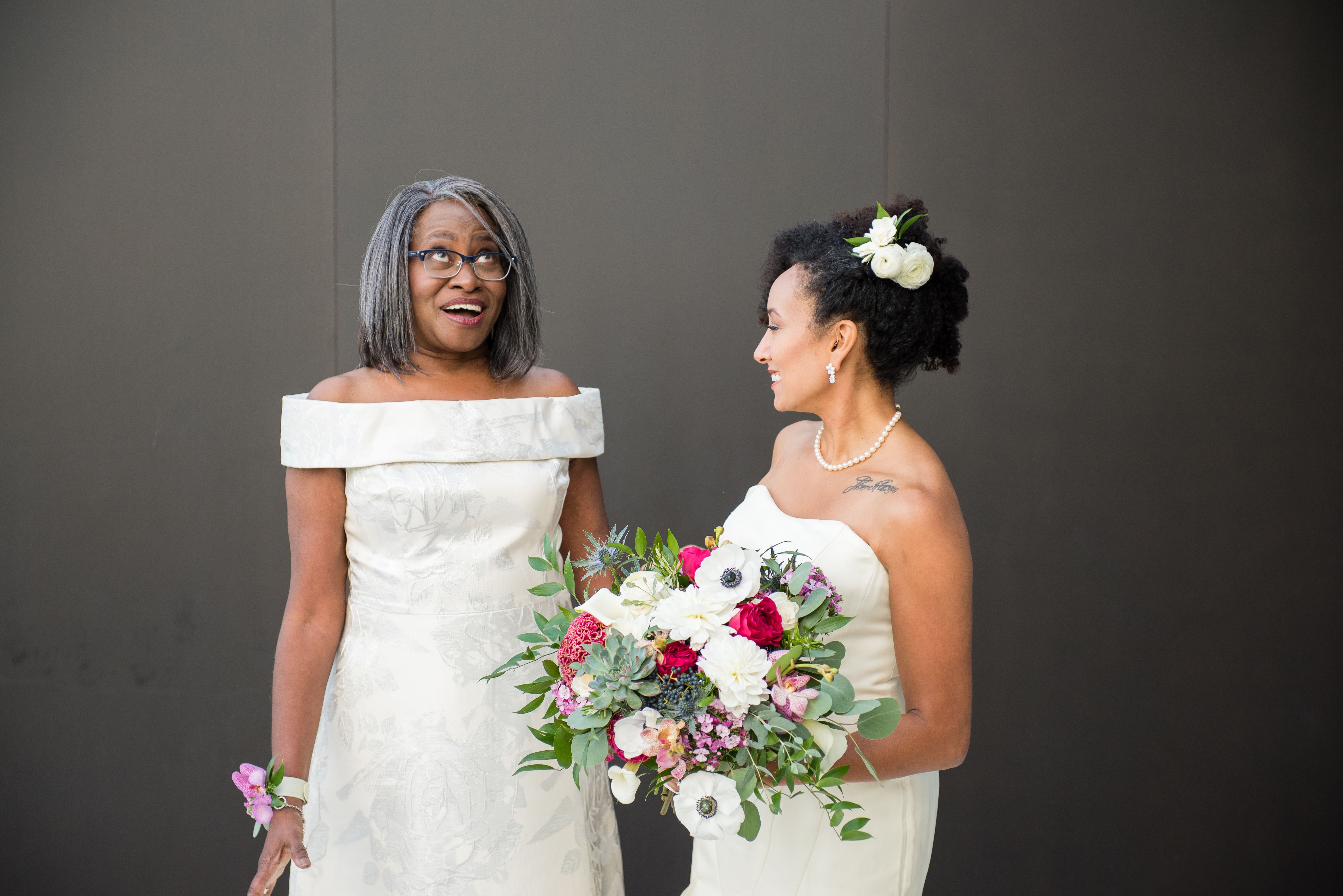 bride and mother of the bride. Black bride. Beautiful Black Bride