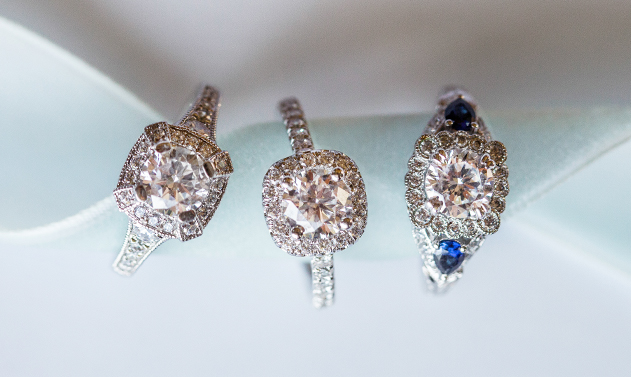 vintage style rings, halo rings, great gatsby rings, gatsby era rings, 1920's rings, flapper jewelry, Gabriel & Co, Amavida, beautiful engagement rings, diamonds with sapphire, filigree rings, diamond rings, vintage diamond rings, vintage style diamond rings